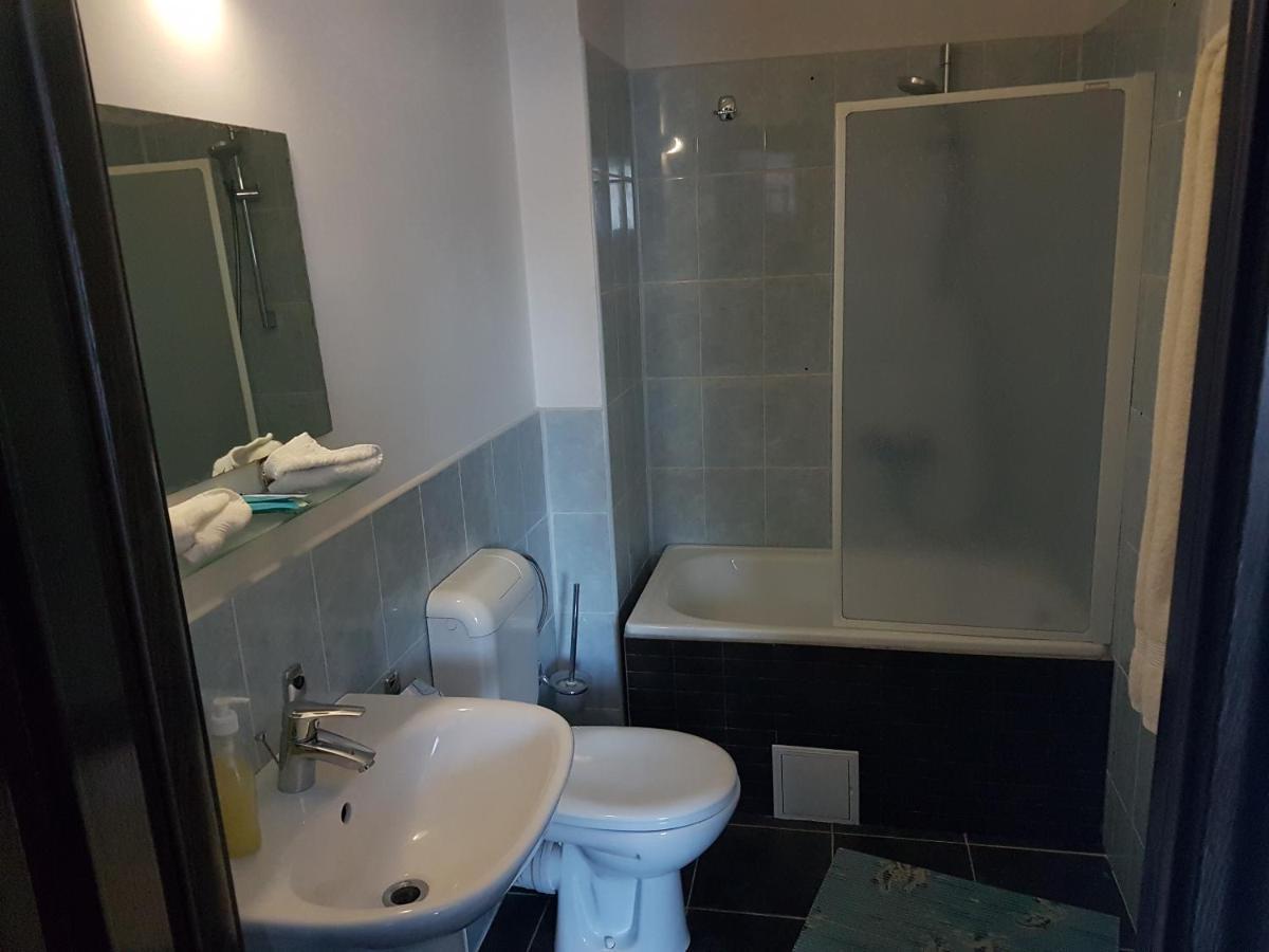 Casa David Bed & Breakfast Rădăuţi Dış mekan fotoğraf